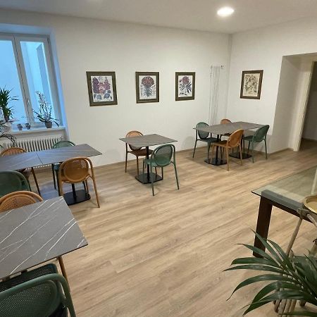 Al Palazzo Hotel Cles Buitenkant foto